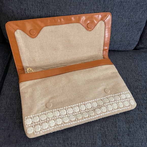 Rare Tory Burch Clutch Linen, Leather & Pallets - Picture 8 of 8